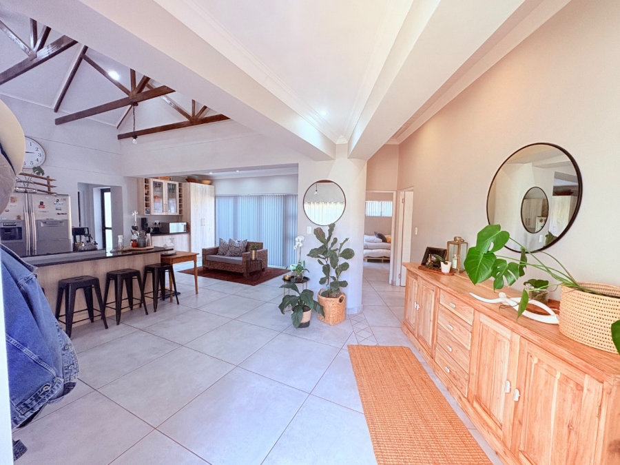 3 Bedroom Property for Sale in Outeniquasbosch Western Cape